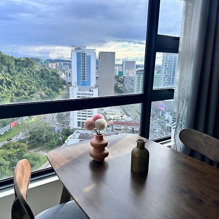 Jq1 Sea & Pool Or City View Wifi I Washing Machine For Some Units I Cuckoo Water Jesselton Quay By R2 Κότα Κιναμπαλού Εξωτερικό φωτογραφία