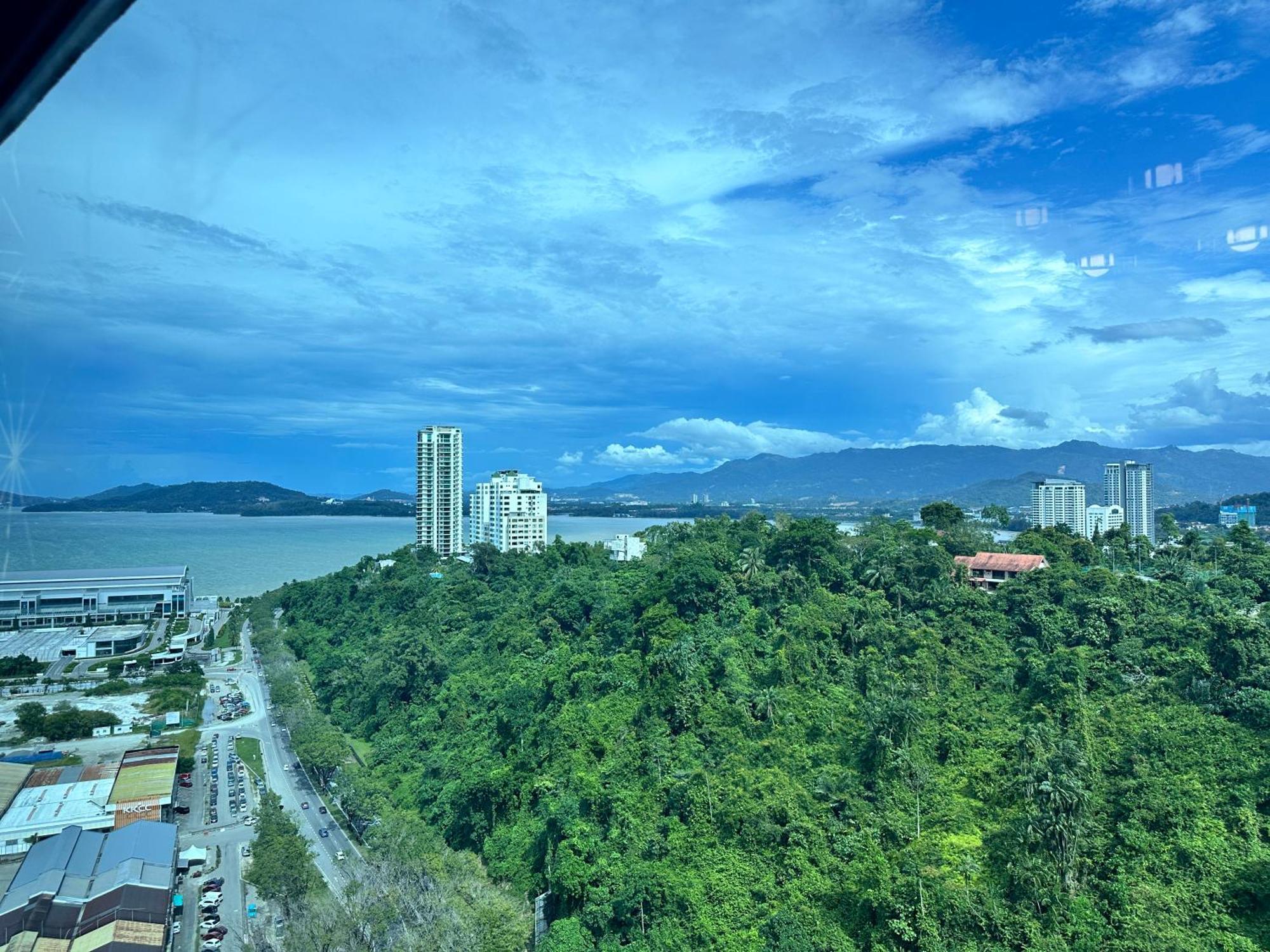 Jq1 Sea & Pool Or City View Wifi I Washing Machine For Some Units I Cuckoo Water Jesselton Quay By R2 Κότα Κιναμπαλού Εξωτερικό φωτογραφία